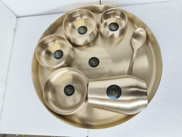 Kansa Thali Curved Set With Matt finished - Image 2